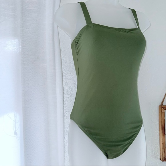 Michael Kors Army Green bodysuit Women’s Size 10 - Picture 1 of 7